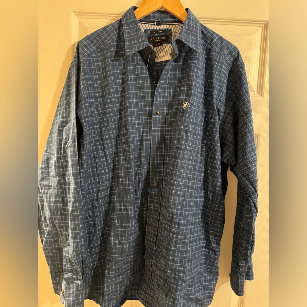 Ariat Pro Series Long Sleeve Buttondown